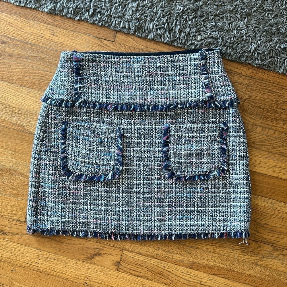 ZARA TWEED GEM APPLIQUE FRINGE MINI SKIRT SIZE Medium